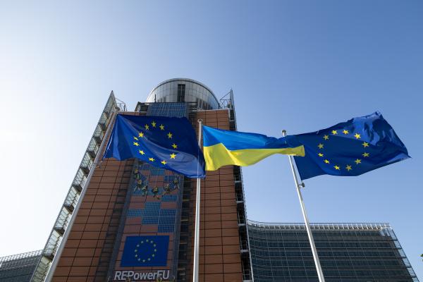 Ukrainian flag in front of the Berlaymont building to mark the Ukrainian National Day